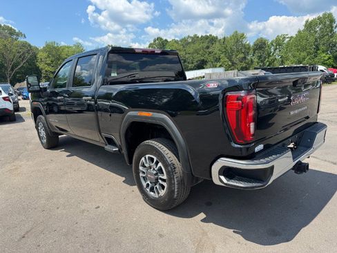 Used 2021 GMC Sierra 3500 4x4 Crew Cab w/ Convenience Package image 3