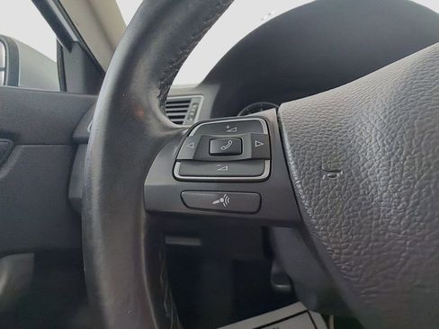 Used 2015 Volkswagen Passat 1.8T SE image 11