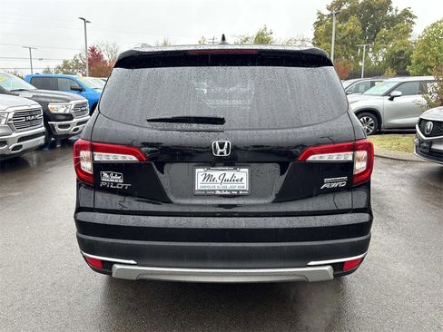 Used 2022 Honda Pilot Touring image 7