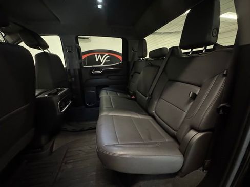 Certified 2023 GMC Sierra 1500 SLT w/ SLT Premium Package image 9