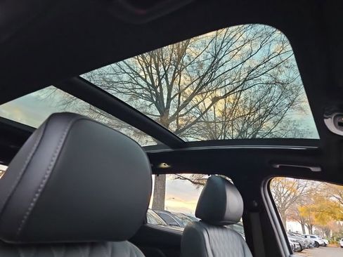 Certified 2023 Hyundai Santa Fe Calligraphy image 20