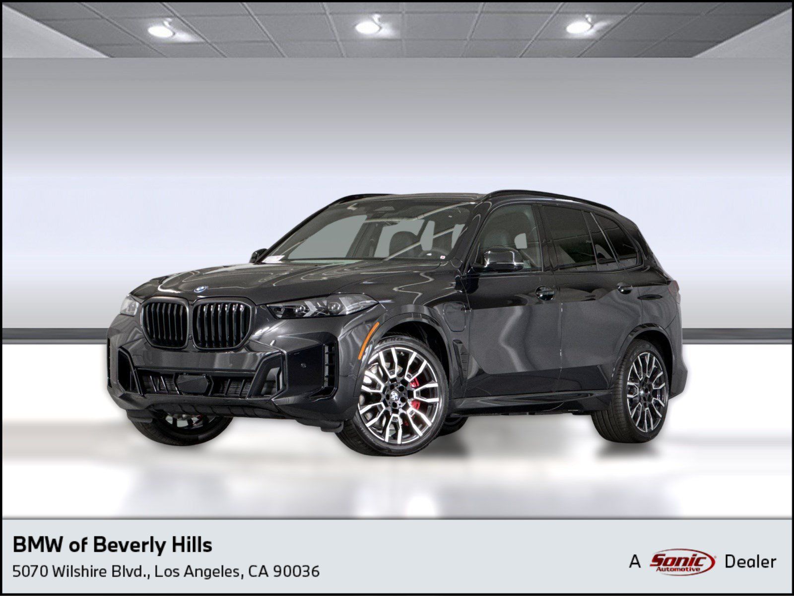 Used 2026 BMW X5 xDrive50e w/ M Sport Package AWD/4WD image 1