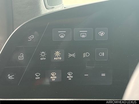 Used 2022 Lucid Air Grand Touring image 12