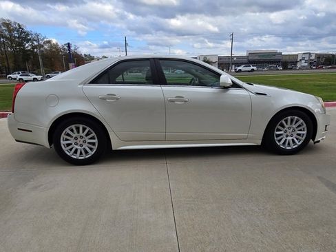 Used 2012 Cadillac CTS Luxury image 6