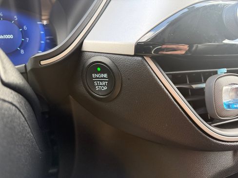 Used 2021 Ford Escape SEL w/ Technology Package image 30