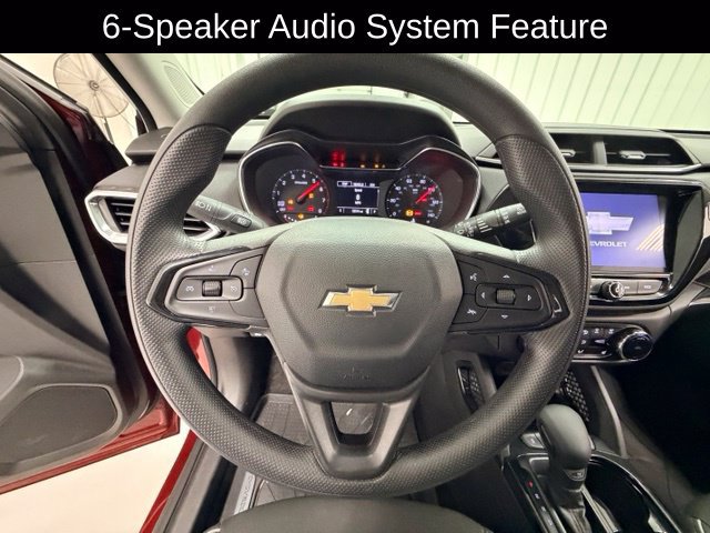 Used 2023 Chevrolet TrailBlazer LT w/ Convenience Package FWD image 9