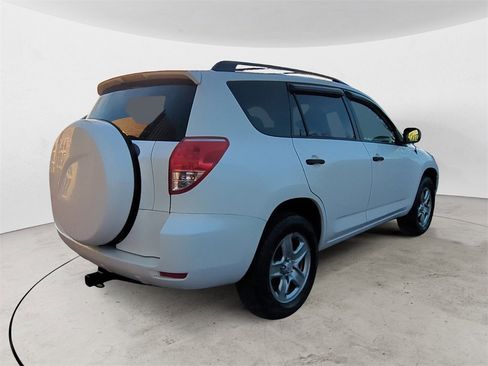 Used 2006 Toyota RAV4 2WD image 5
