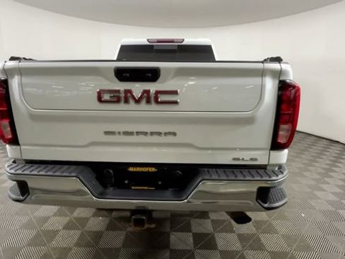 Used 2021 GMC Sierra 2500 SLE w/ SLE Value Package; AWD/4WD image 5