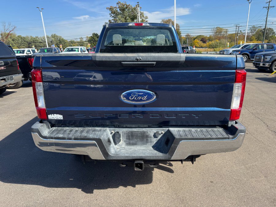 Used 2018 Ford F250 XL w/ Power Equipment Group AWD/4WD image 4
