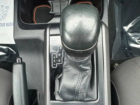 Used 2019 Toyota Tacoma TRD Sport w/ Technology Package AWD/4WD image 30