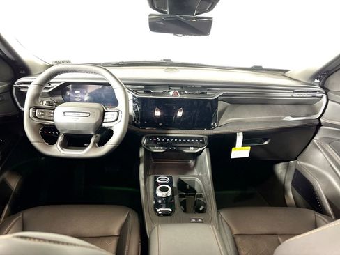 New 2026 Jeep Cherokee Overland image 12