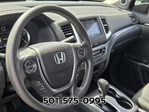 Used 2017 Honda Ridgeline Sport image 9