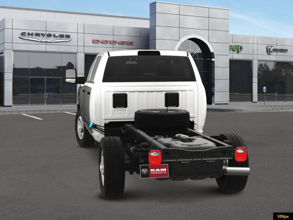 New 2024 RAM 3500 Tradesman w/ Safety Group AWD/4WD image 13