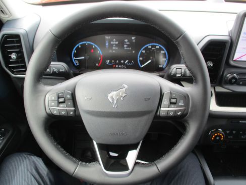 Used 2024 Ford Bronco Sport Heritage w/ Heritage Convenience Package image 13