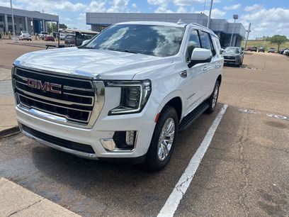 Used 2021 GMC Yukon SLT w/ SLT Luxury Plus Package