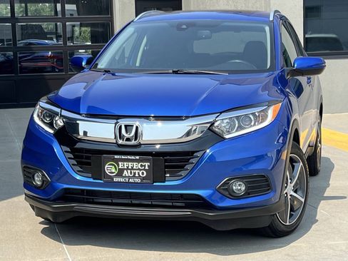 Used 2022 Honda HR-V EX-L image 3