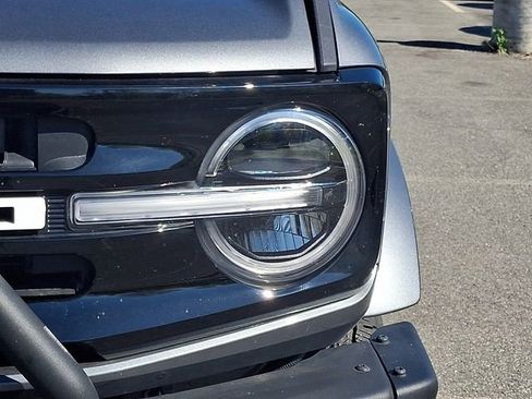 Used 2024 Ford Bronco Outer Banks AWD/4WD image 9