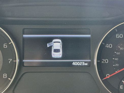 Used 2023 Kia Forte LXS w/ LXS Technology Package FWD image 15