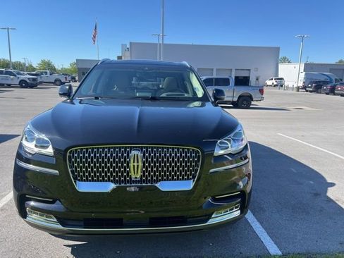 Used 2023 Lincoln Aviator Reserve w/ Equipment Group 201A AWD/4WD image 5