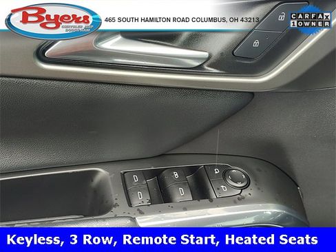 Used 2025 Chevrolet Traverse LT image 12