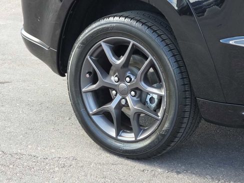 Used 2020 Jeep Grand Cherokee Limited X image 12