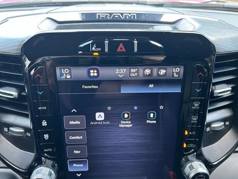 Used 2023 RAM 3500 Limited AWD/4WD image 40