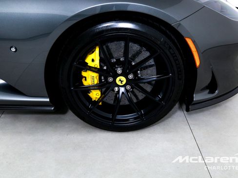Used 2021 Ferrari 812 GTS RWD image 30