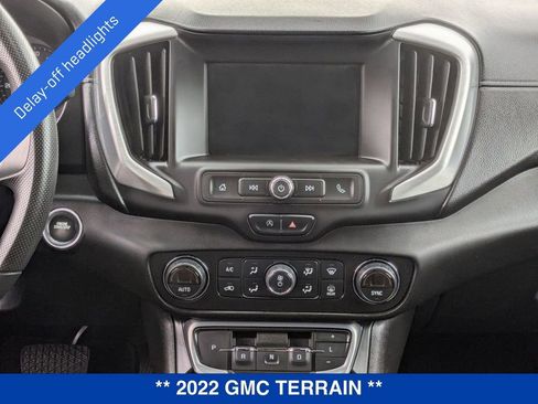 Certified 2022 GMC Terrain SLE w/ Driver Convenience Package image 35