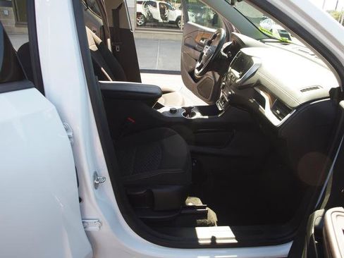 Used 2020 GMC Terrain SLE AWD/4WD image 6
