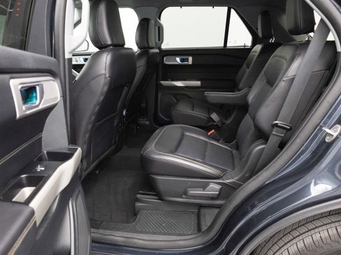 Used 2023 Ford Explorer Limited w/ Equipment Group 301A image 26