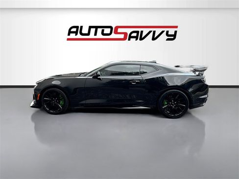 Used 2023 Chevrolet Camaro ZL1 image 4
