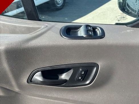Used 2023 Ford Transit 250 Medium Roof image 22