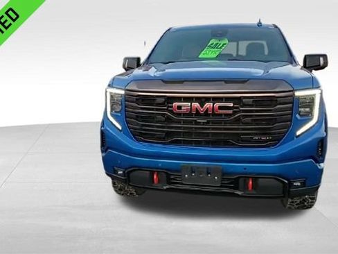 Certified 2022 GMC Sierra 1500 AT4X image 4