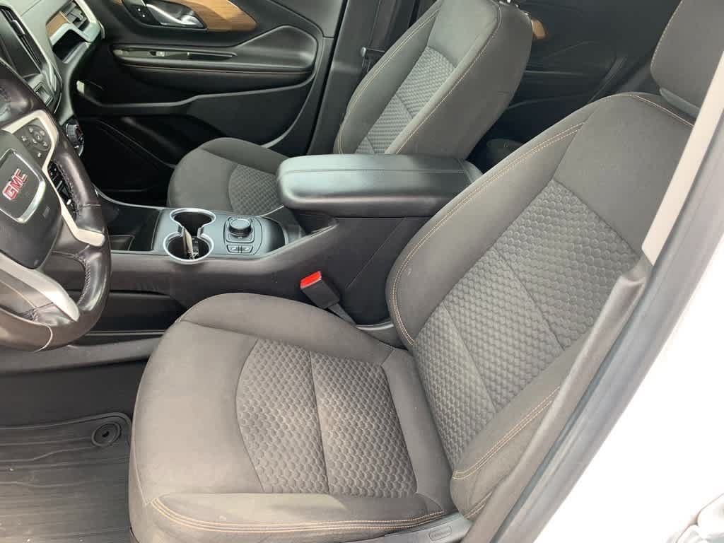 Used 2019 GMC Terrain SLE w/ Driver Convenience Package FWD image 17