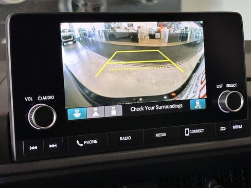 Used 2024 Honda CR-V EX image 31