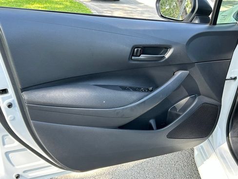 Used 2024 Toyota Corolla LE FWD image 28