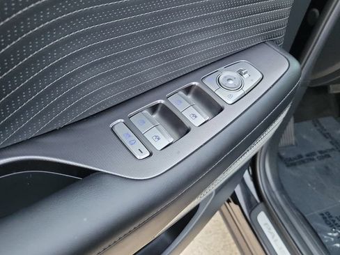 Used 2025 Hyundai Palisade Calligraphy AWD/4WD image 13
