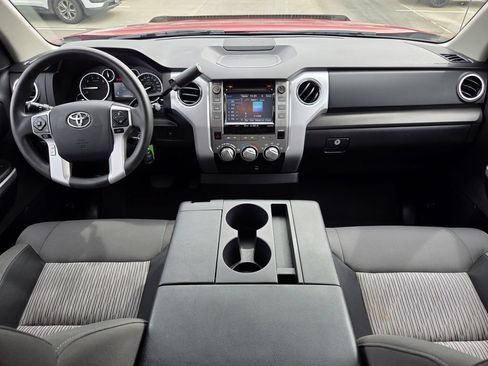 Used 2014 Toyota Tundra SR5 RWD image 10