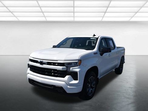 Used 2023 Chevrolet Silverado 1500 RST w/ Z71 Off-Road Package AWD/4WD image 6