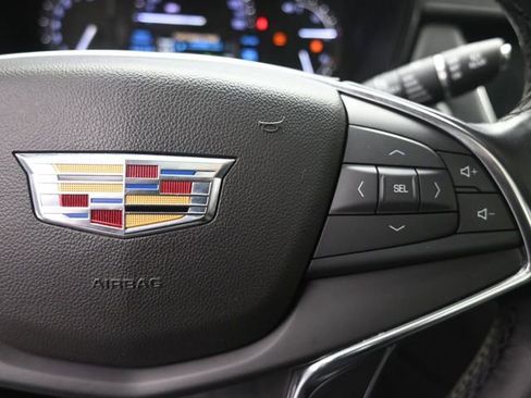 Used 2019 Cadillac XT5 Luxury FWD image 14