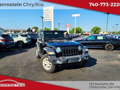 Used 2023 Jeep Wrangler Sport AWD/4WD image 1