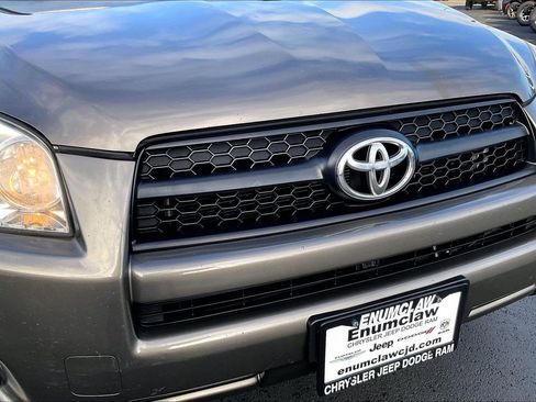 Used 2012 Toyota RAV4 4WD image 27