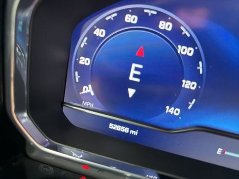 Used 2024 Chevrolet Silverado 2500 LTZ w/ LTZ Convenience Package image 15