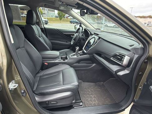 Used 2023 Subaru Outback Touring image 17