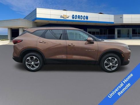 Used 2023 Chevrolet Blazer LT w/ Convenience Package image 7