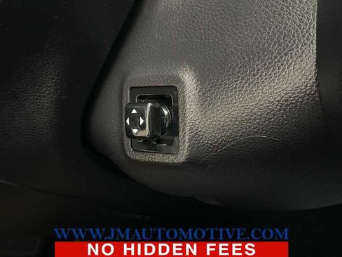 Used 2017 Hyundai Azera FWD image 41