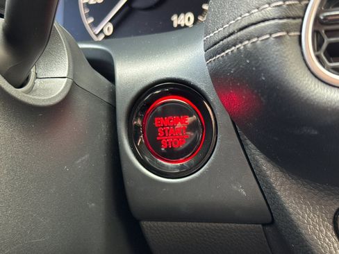 Used 2026 Honda HR-V EX-L image 17