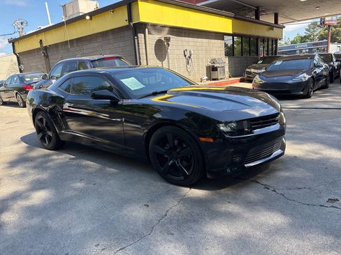 Used 2015 Chevrolet Camaro LS RWD image 4