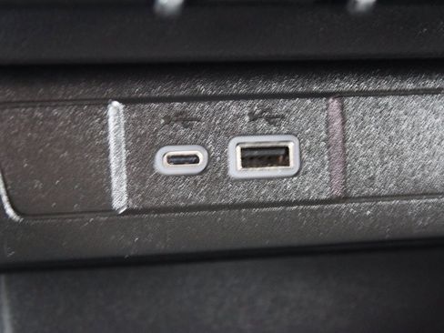 Used 2023 Chevrolet Colorado Trail Boss w/ Advanced Trailering Package image 17