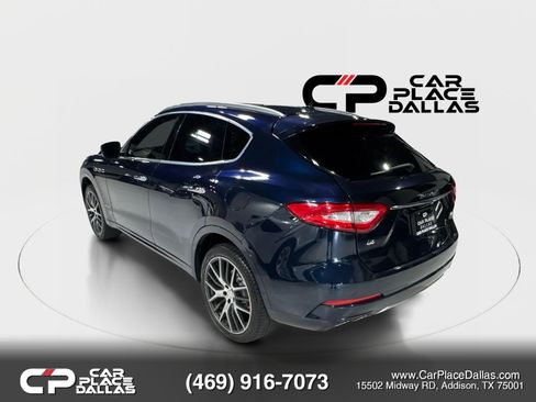 Used 2019 Maserati Levante GranLusso AWD/4WD image 5